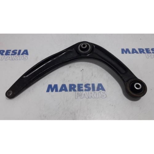 Peugeot - 3008 - Front lower wishbone, right