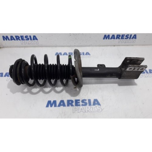 Peugeot - 3008 - Front shock absorber rod, left