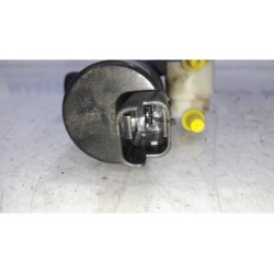 Peugeot - 3008 - Scheibensprüherpumpe vorne