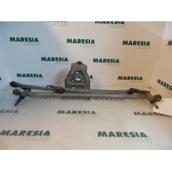 Renault - Clio - Wiper mechanism