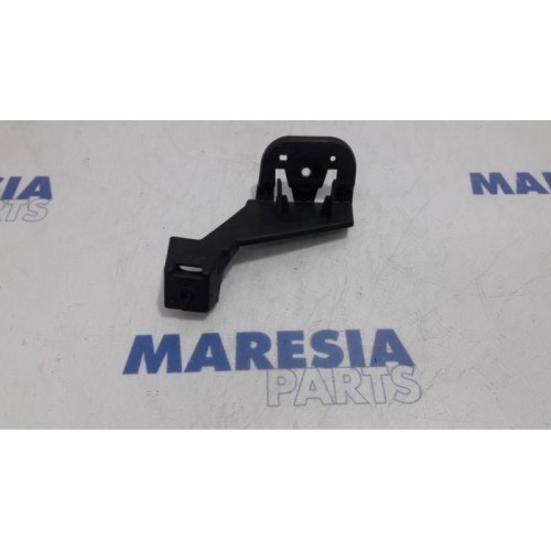 Renault - Espace - Rear bumper bracket, right