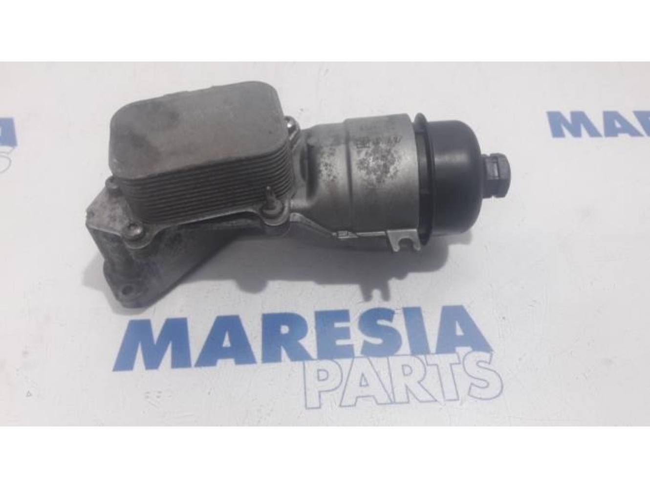 Peugeot - 208 - Oil filter holder