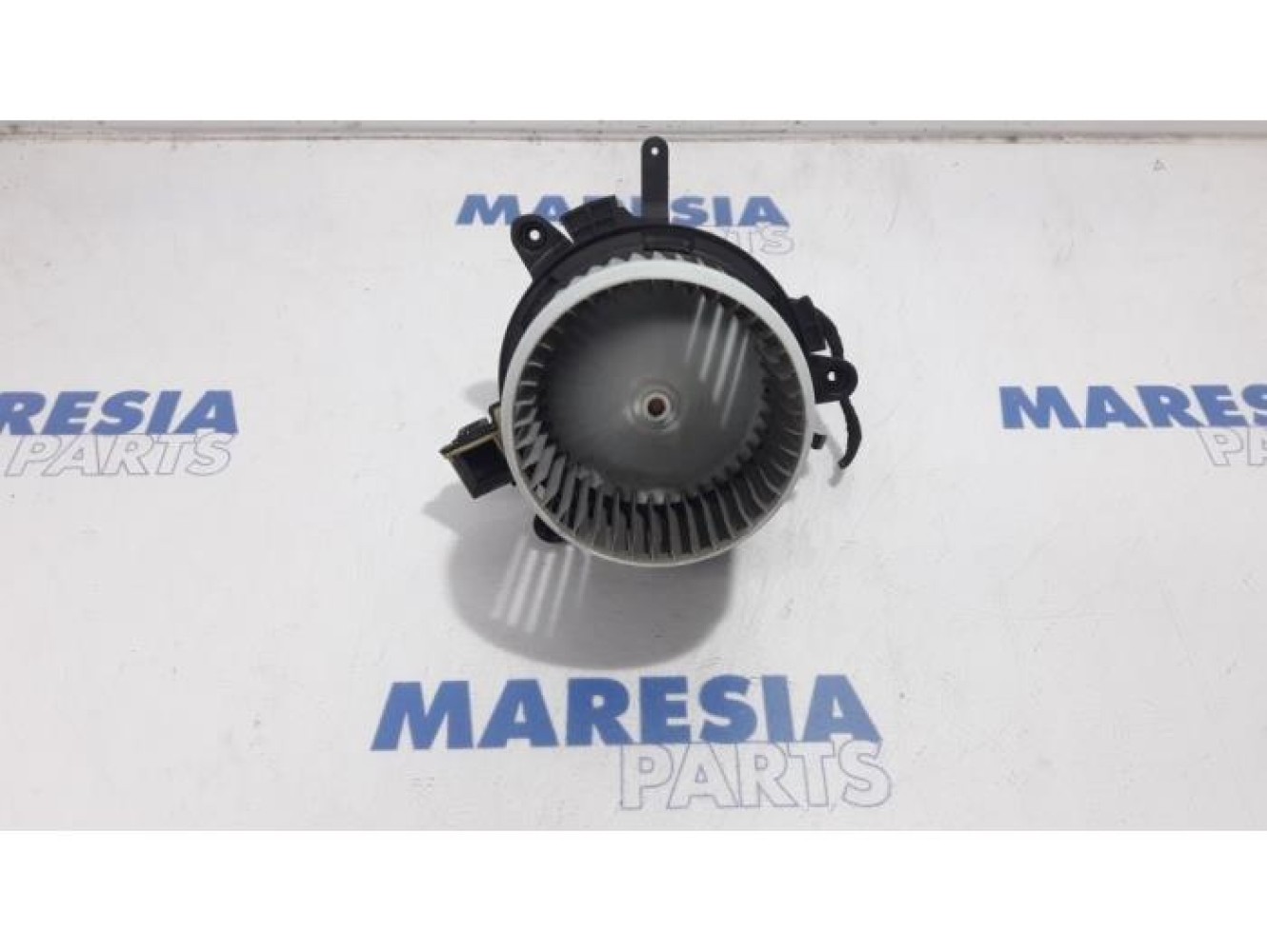 Citroen - C4 Grand Picasso - Heating and ventilation fan motor