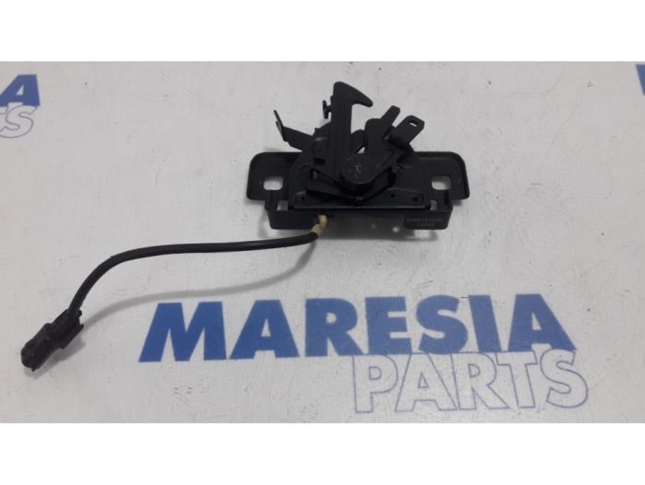 Renault - Espace - Bonnet lock mechanism