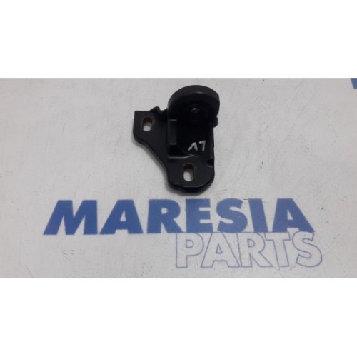 Renault - Espace - Support (miscellaneous)