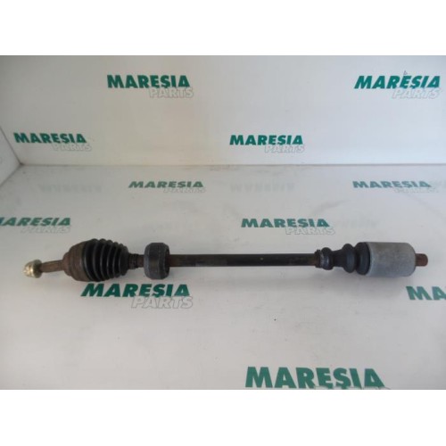 Renault - Megane - Front drive shaft, right