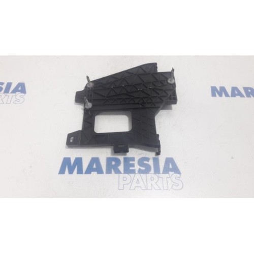 Renault - Espace - Support (miscellaneous)