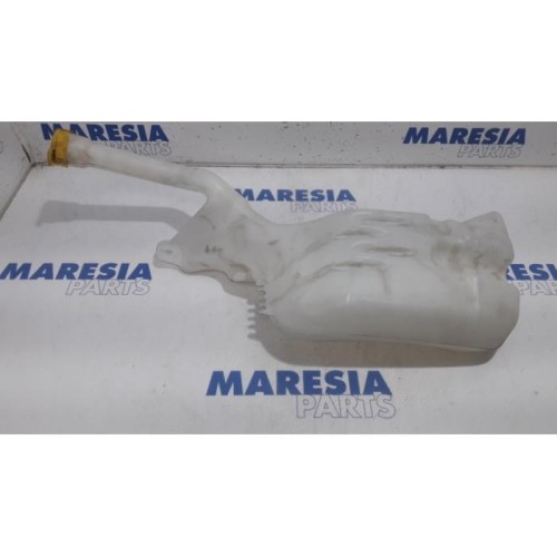 Renault - Espace - Front windscreen washer reservoir