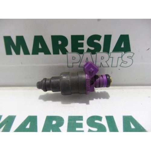 Renault - Safrane - Injector (benzine injectie)