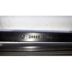 Renault - Espace - Front wiper arm