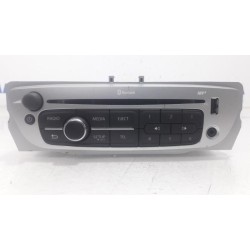 Renault - Megane - Radio CD player