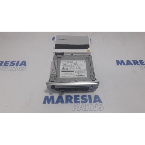 Renault - Megane - Radio CD Speler
