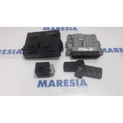 Renault - Megane - Ordinateur gestion moteur