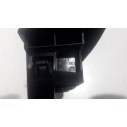 Renault - Megane - Armrest