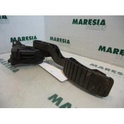 Renault - Laguna - Gaspedaalpositie Sensor