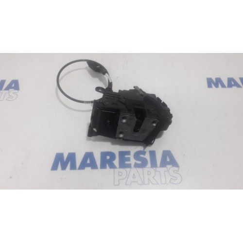 Opel - Vivaro - Door lock mechanism 2-door, right