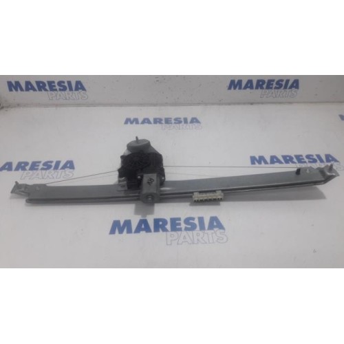 Opel - Vivaro - Window mechanism 2-door, front right