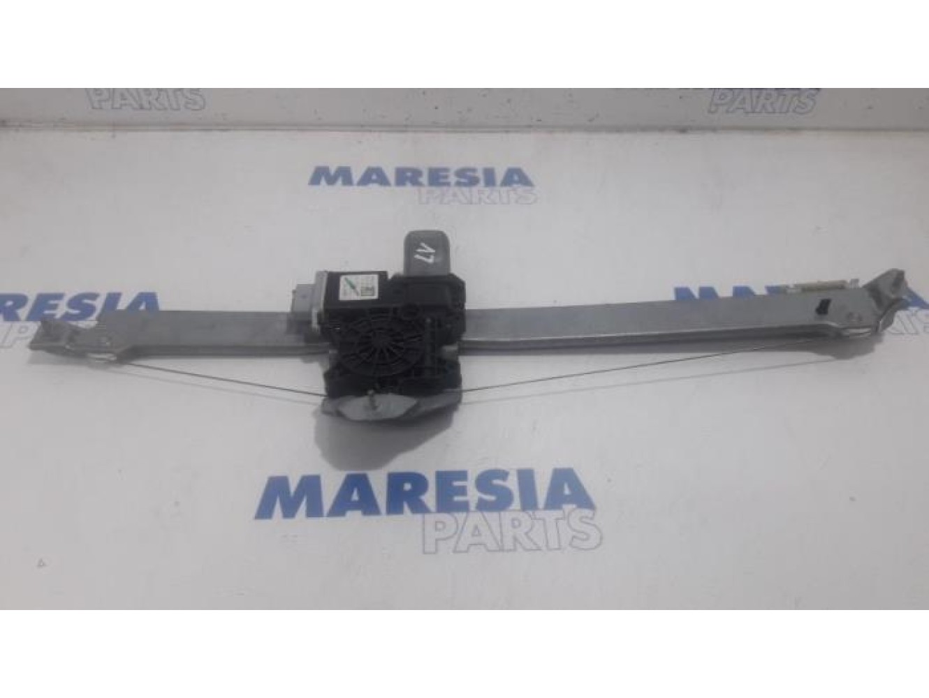 Opel - Vivaro - Window mechanism 2-door, front left