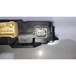 Opel - Vivaro - Central door locking module