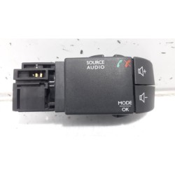 Opel - Vivaro - Commande radio volant