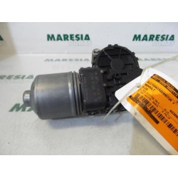 Renault - Clio - Front wiper motor