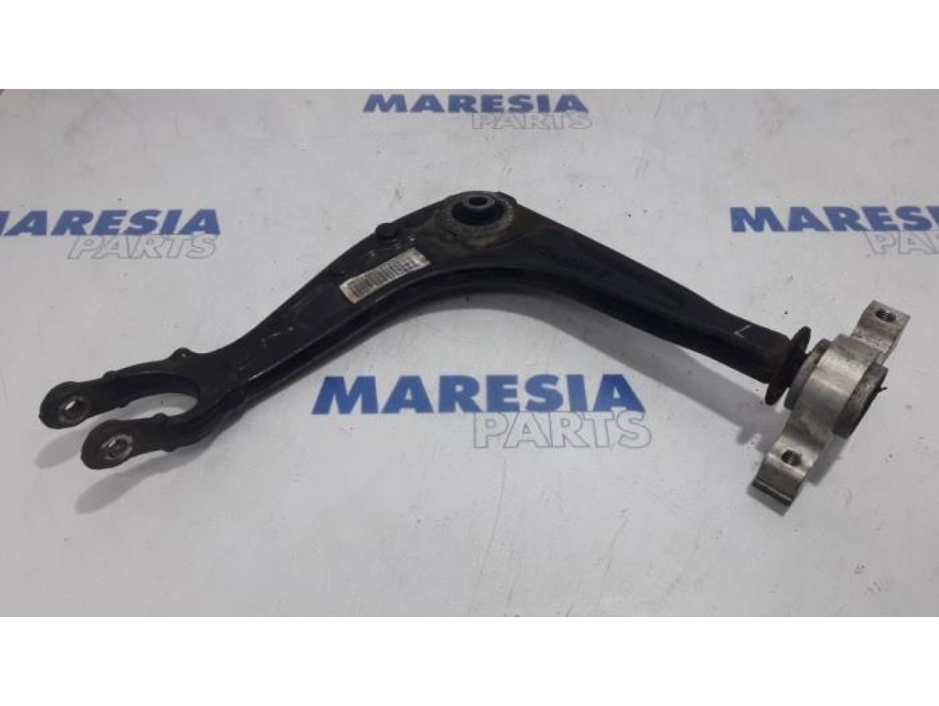 Citroen - C5 - Front lower wishbone, left