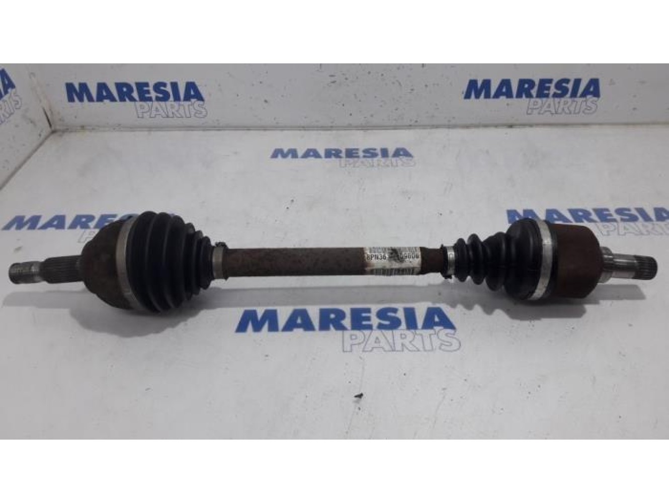 Citroen - C5 - Aandrijfas links-voor