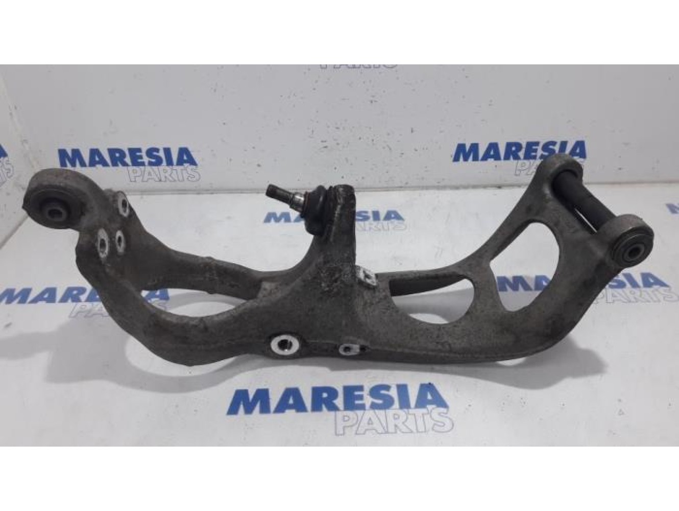 Citroen - C5 - Draagarm links-voor