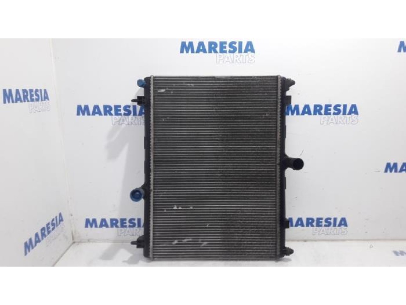 Citroen - C5 - Radiator