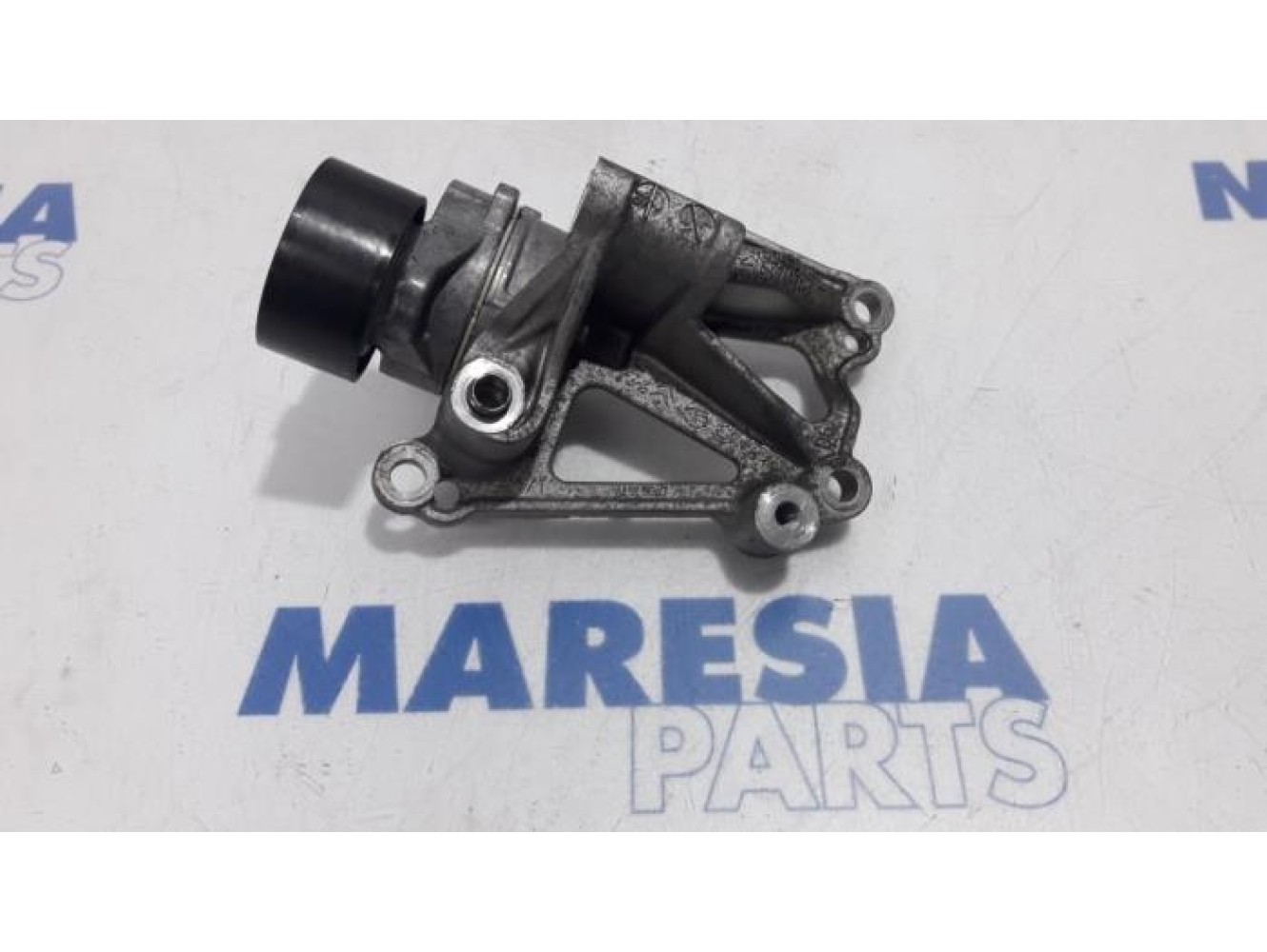 Peugeot - 208 - Support (miscellaneous)