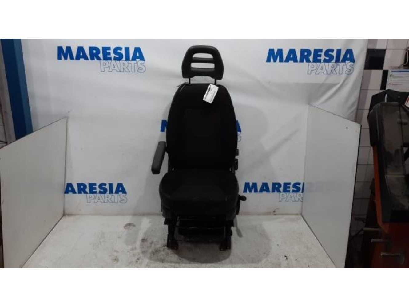 Citroen - Jumper - Seat, left