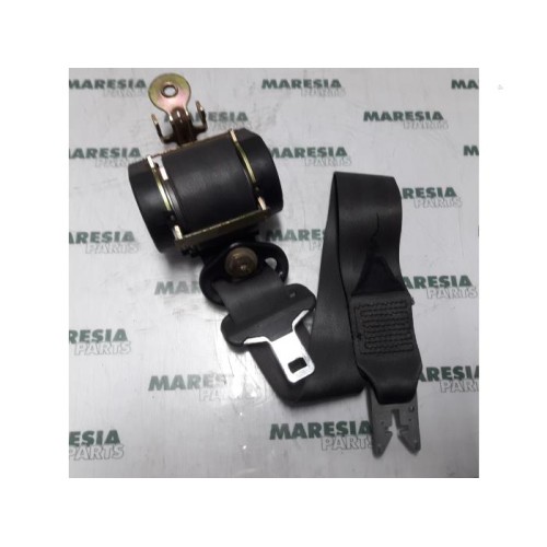 Renault - Megane - Front seatbelt, left