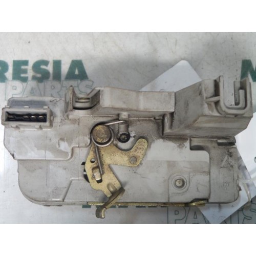 Peugeot - 307 - Rear door mechanism 4-door, right