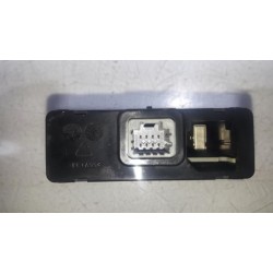 Renault - Espace - AUX/USB aansluiting