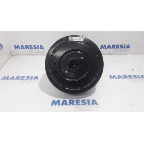 Opel - Vivaro - Brake servo