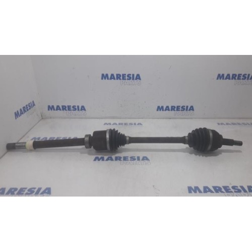 Opel - Vivaro - Front drive shaft, right