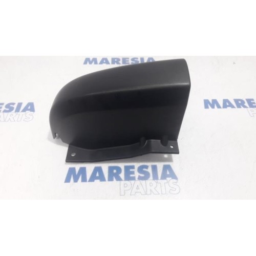 Opel - Vivaro - Rear bumper corner, right