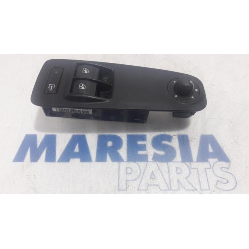 Citroen - Jumper - Multi-functional window switch