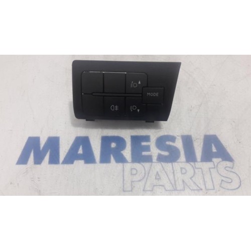 Citroen - Jumper - Light switch