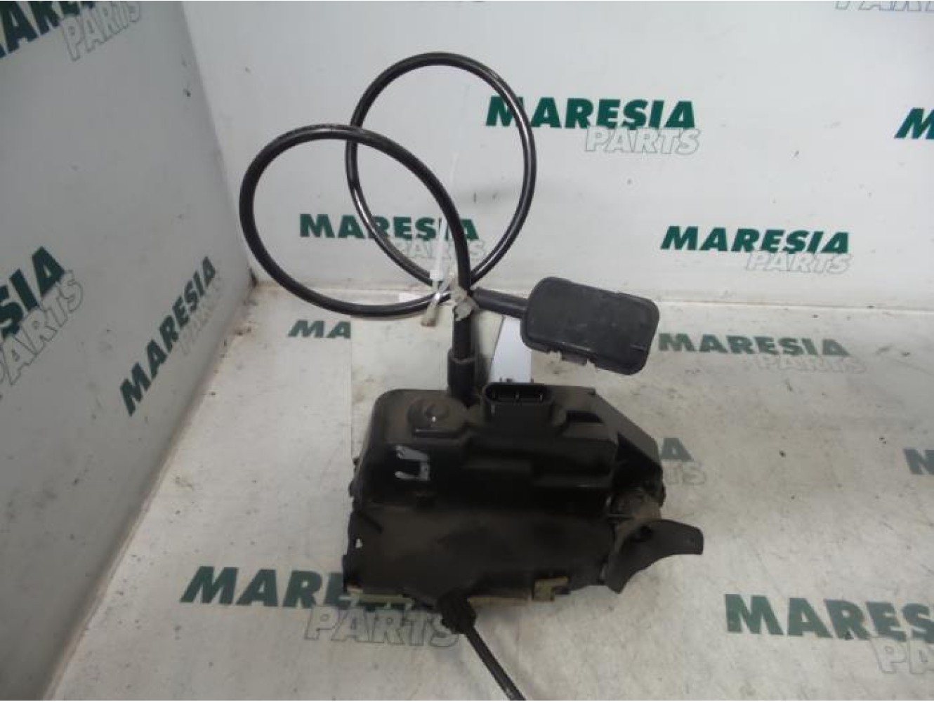 Renault - Megane Scenic - Door lock mechanism 4-door, front left