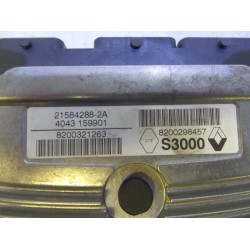 Renault - Megane Scenic - Engine management computer
