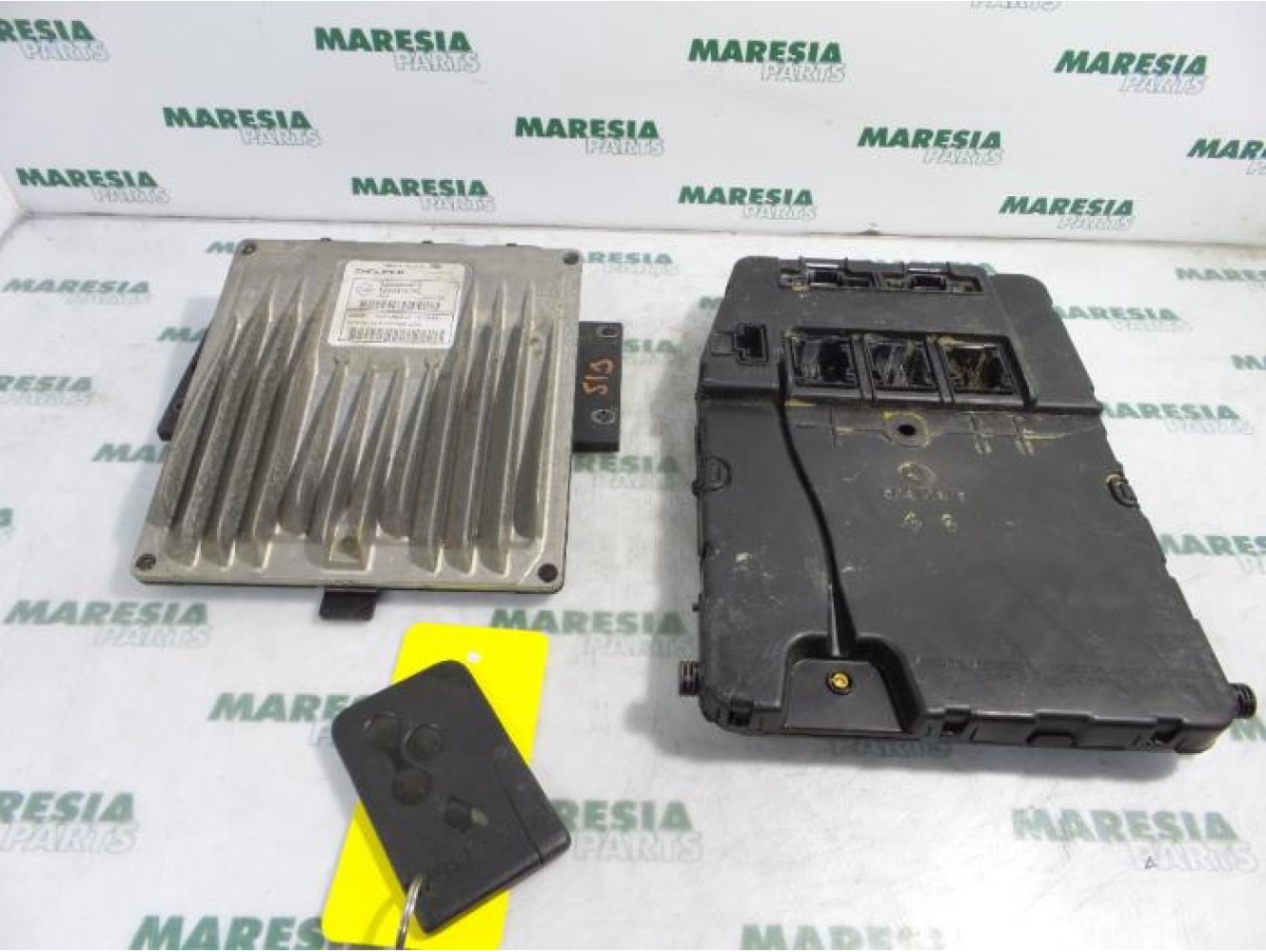 Renault - Megane Scenic - Engine management computer