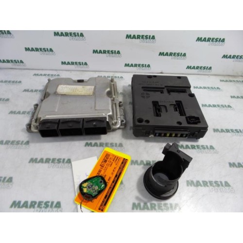 Renault - Megane Scenic - Engine management computer