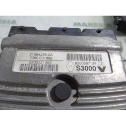 Renault - Megane Scenic - Engine management computer