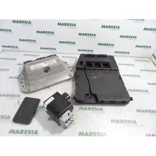 Renault - Megane Scenic - Engine management computer