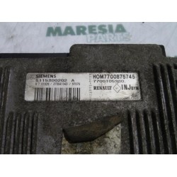 Renault - Megane Scenic - Engine management computer