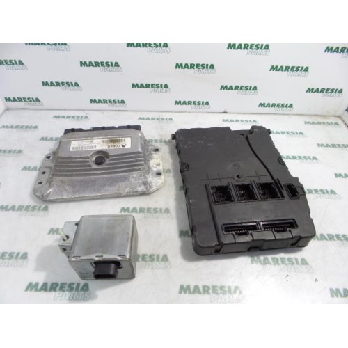 Renault - Megane Scenic - Engine management computer