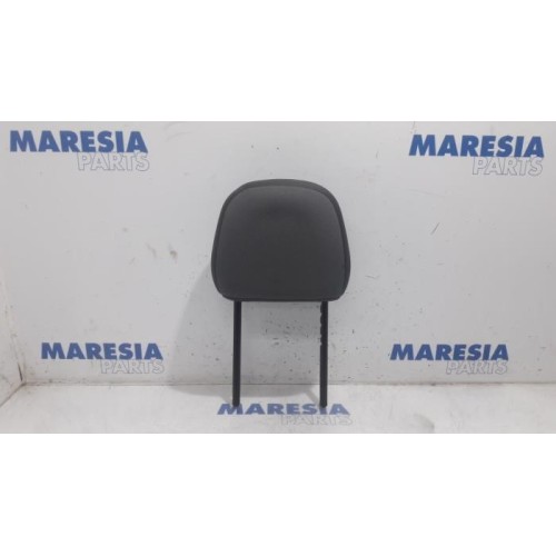 Citroen - C3 - Headrest
