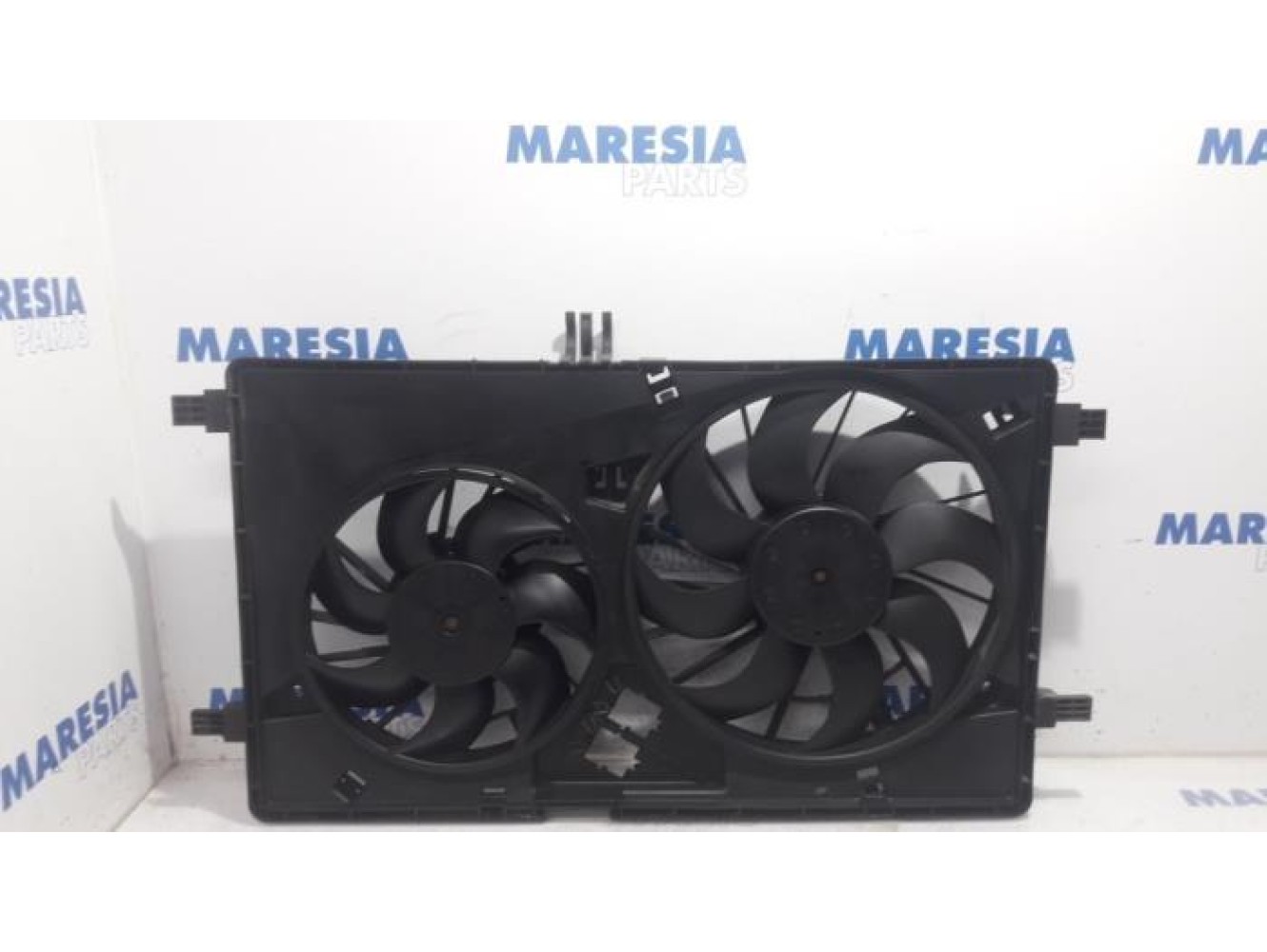 Opel - Movano - Fan motor