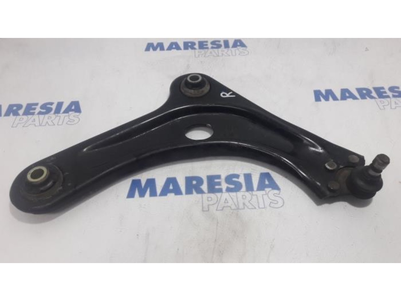 Peugeot - 2008 - Front lower wishbone, right